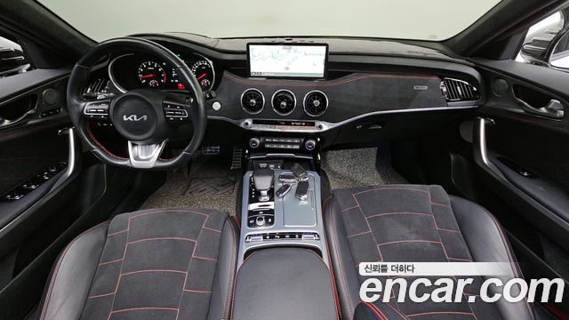 Kia Stinger 2023 thumb 8