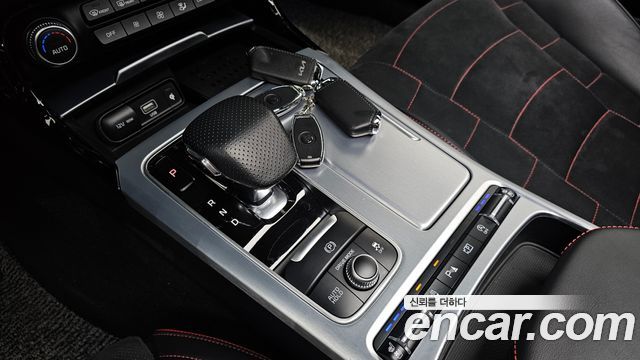 Kia Stinger 2023 thumb 10