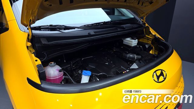 Hyundai Staria 2024 thumb 7