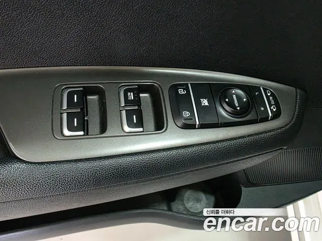 Kia K5 2019 thumb 8