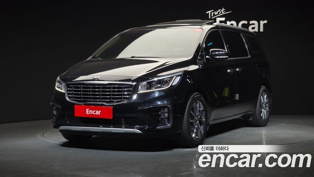 Kia Carnival 2019 thumb 11
