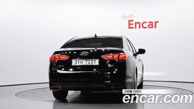 Hyundai Aslan 2014 thumb 5