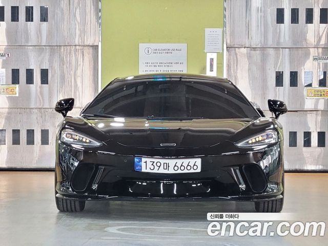 McLaren GT 2022 thumb 12