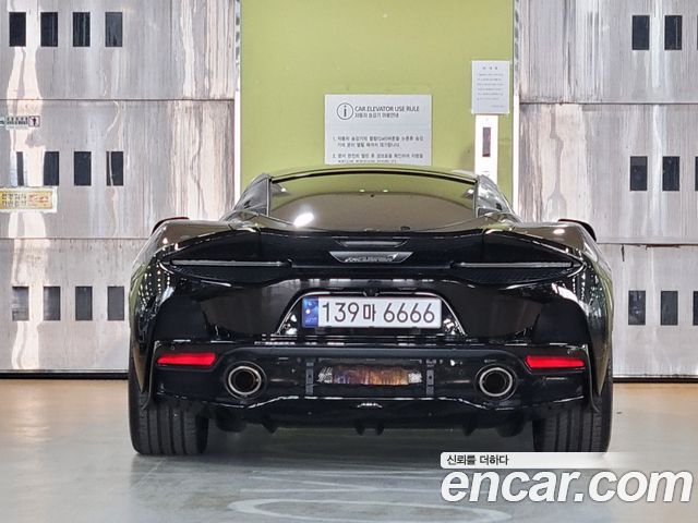 McLaren GT 2022 thumb 9
