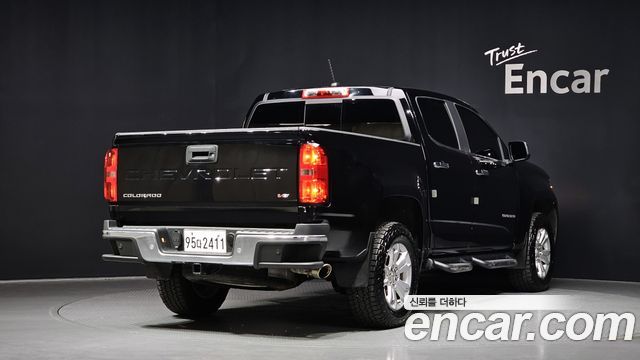 Chevrolet Colorado 2022 thumb 3