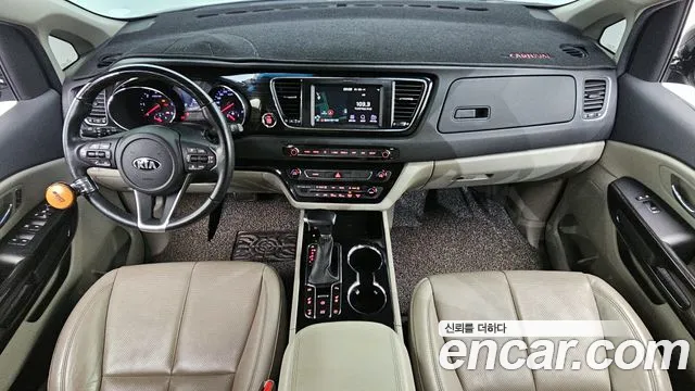 Kia Carnival 2020 thumb 7