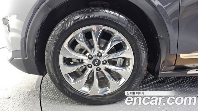 Kia Sorento 2018 thumb 5