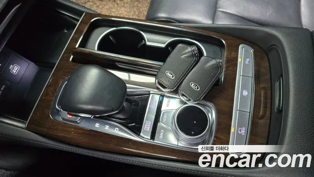 Kia K9 2019 thumb 10