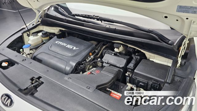 Kia Carnival 2015 thumb 6