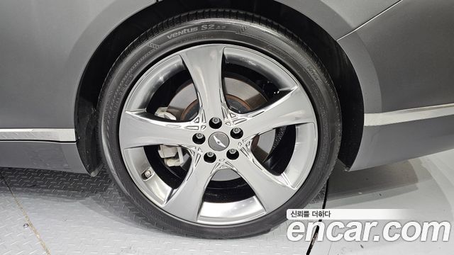 Genesis G80 2022 thumb 6