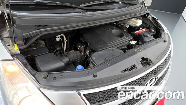 Hyundai Starex 2012 thumb 6
