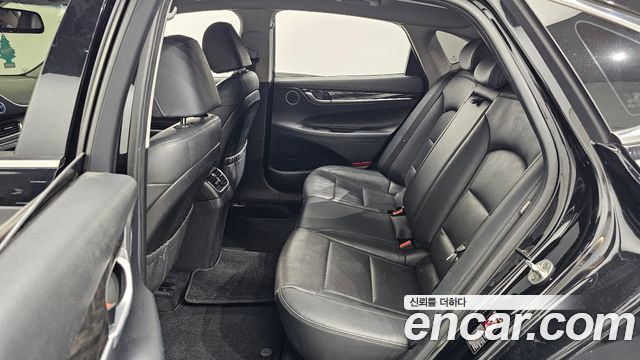 Hyundai Grandeur 2017 thumb 12