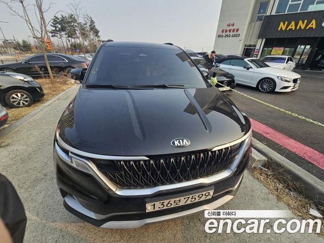 Kia Carnival 2021 thumb 3