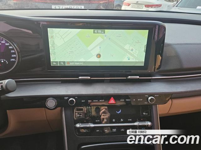 Kia Carnival 2021 thumb 6