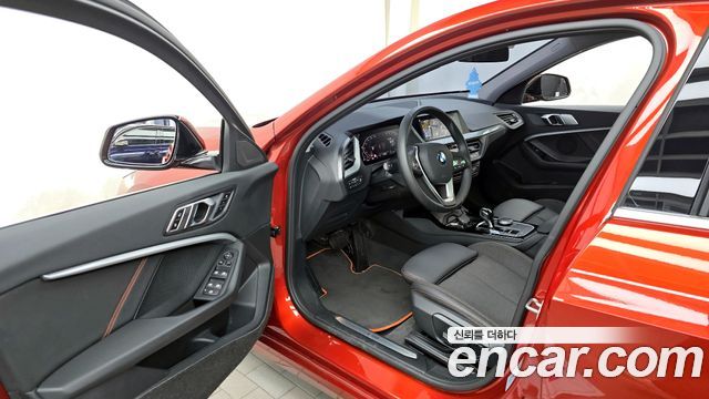BMW 1 серии 2021 thumb 12