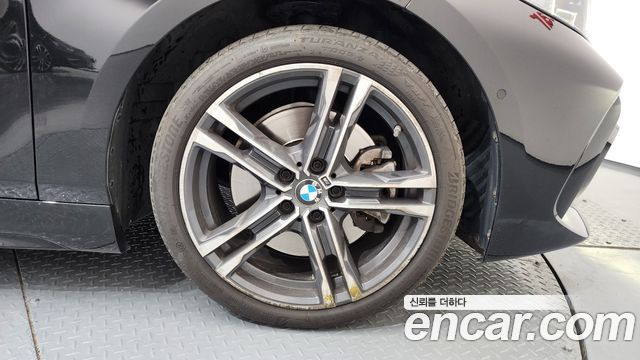 BMW 1 серии 2022 thumb 10