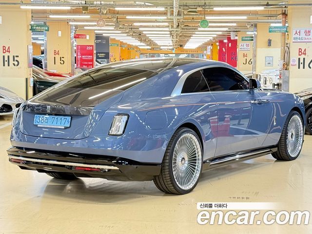Rolls-Royce Spectre 2024 thumb 9
