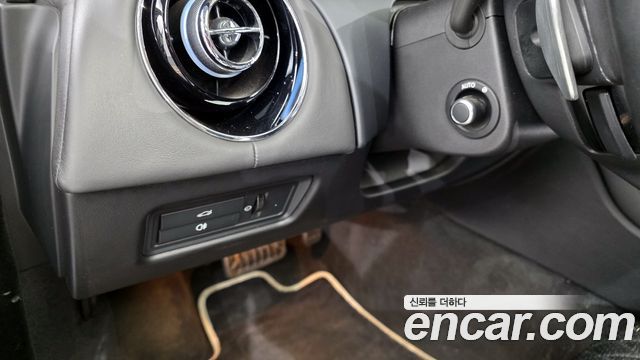 Jaguar XJ 2019 thumb 7