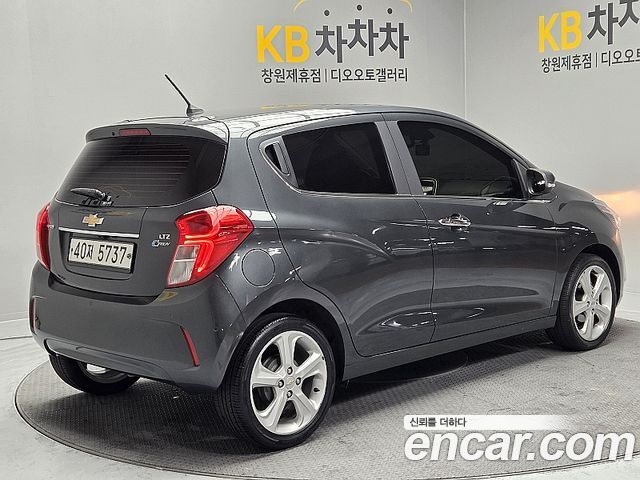 Chevrolet Spark 2016 thumb 6