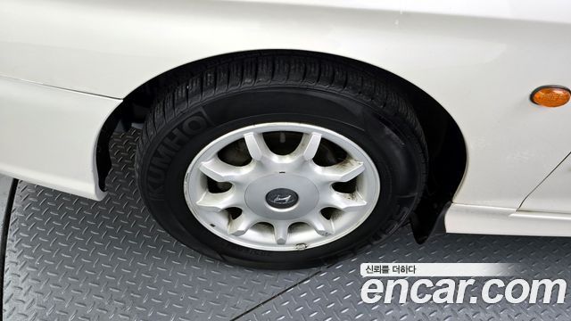 Hyundai Sonata 2000 thumb 6