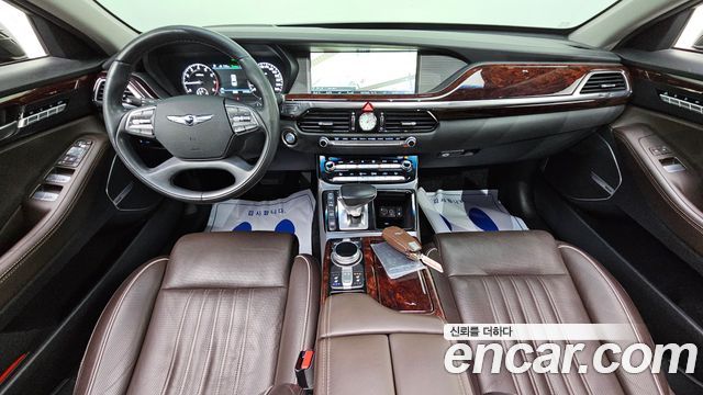 Genesis G90 2016 thumb 8