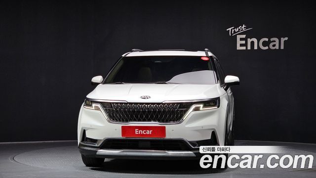 Kia Carnival 2021 thumb 4