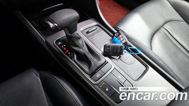 Kia K5 2016 thumb 10
