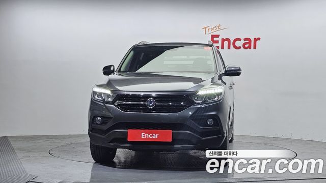 SsangYong Rexton 2019 thumb 7