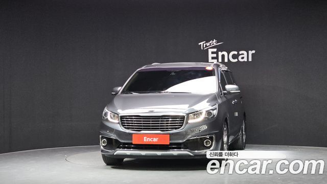 Kia Carnival 2016 thumb 4