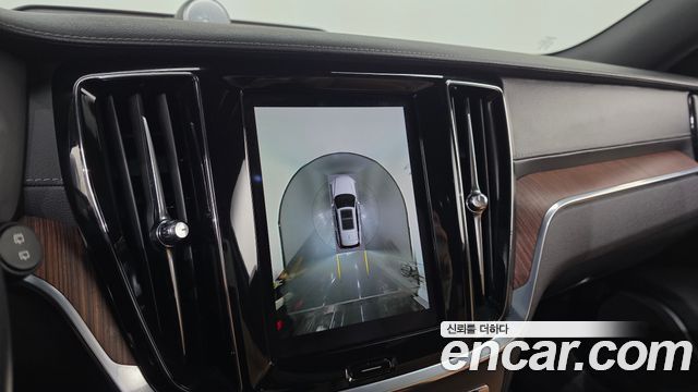 Volvo V60 2023 thumb 9