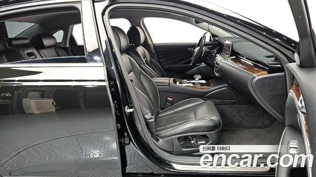 Kia K9 2018 thumb 10
