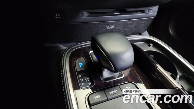 Lexus LS 2022 thumb 5