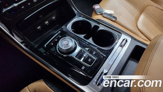 Kia Carnival 2022 thumb 9