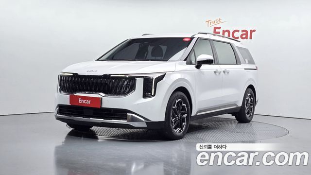 Kia Carnival 2024 thumb 2