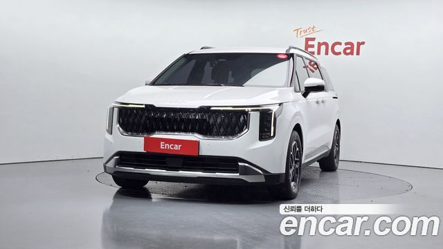 Kia Carnival 2024 thumb 4