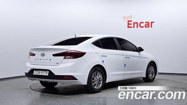 Hyundai Avante 2019 thumb 3
