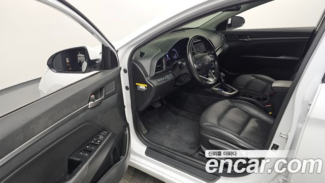 Hyundai Avante 2019 thumb 10