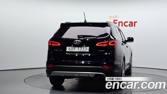 Hyundai Santa Fe 2012 thumb 5