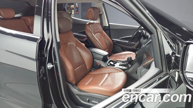 Hyundai Santa Fe 2012 thumb 10