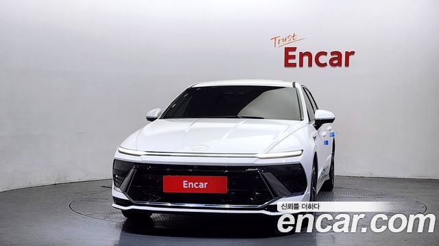 Hyundai Sonata 2025 thumb 4