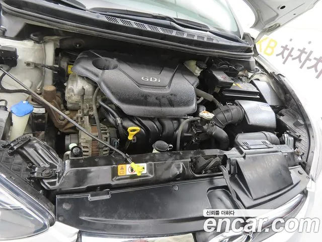Hyundai Avante 2013 thumb 2
