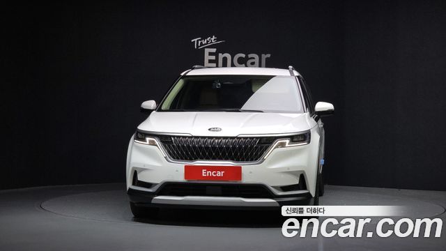 Kia Carnival 2021 thumb 4