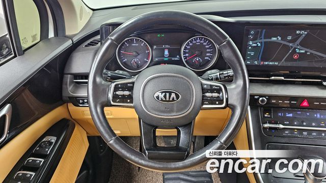 Kia Carnival 2021 thumb 12