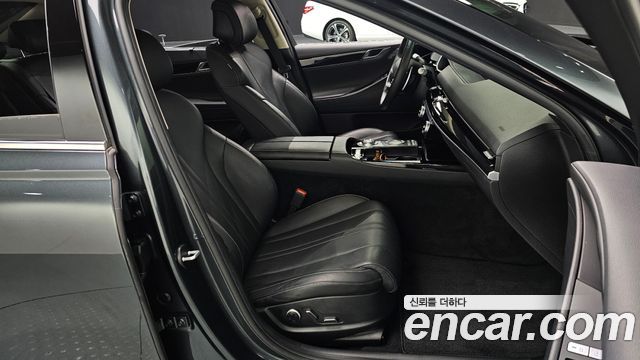 Genesis G80 2021 thumb 10