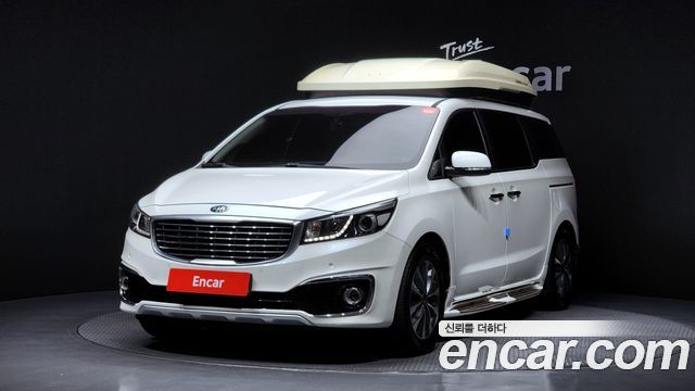 Kia Carnival 2015 thumb 2