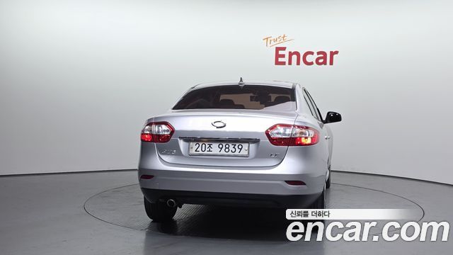 Renault Korea SM3 2009 thumb 5