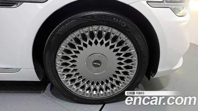 Genesis G90 2020 thumb 6