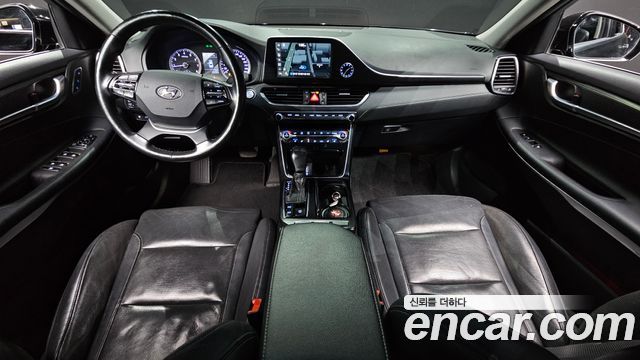 Hyundai Grandeur 2016 thumb 7