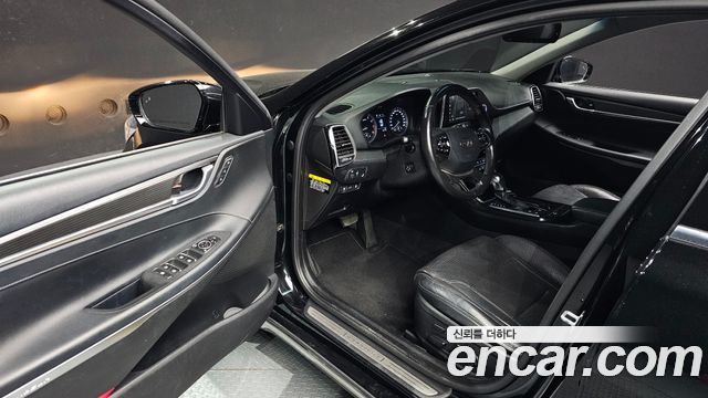 Hyundai Grandeur 2016 thumb 12