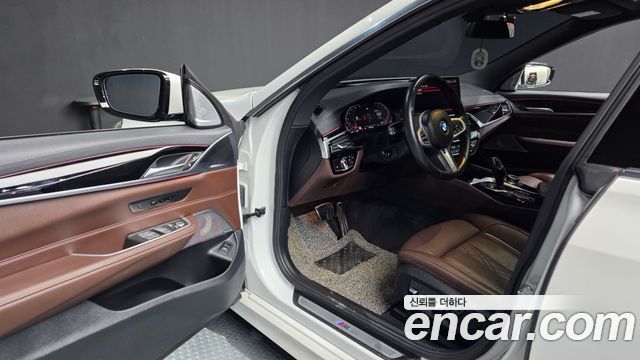 BMW 3 серии GT 2022 thumb 3